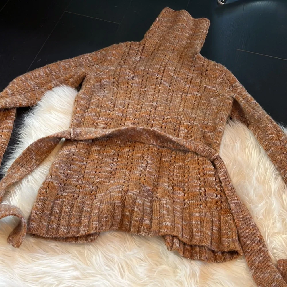 Lucky Brand Wooden Button Cardigan - Picture 10 of 10